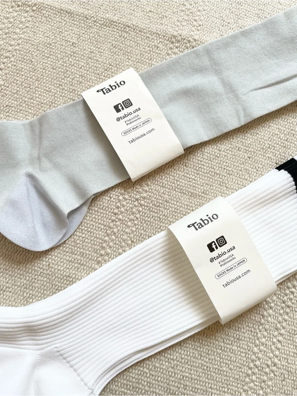 Tabio Made In Japan Knee- High Socks Size 6-9 Sheer Sparkle And Stripe